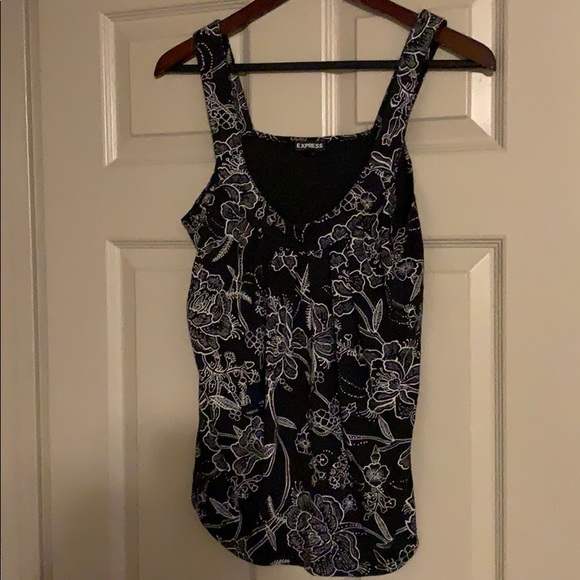 Express top - Picture 1 of 6